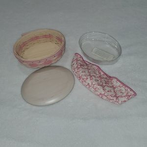 Longaberger 2003 White Wash Horizon of Hope Basket with Accessories